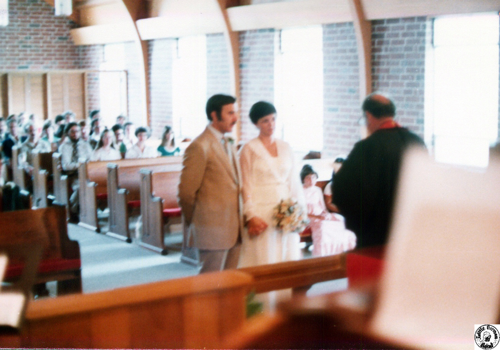 1980 06 29 11 Dick & Joyce's wedding.jpg